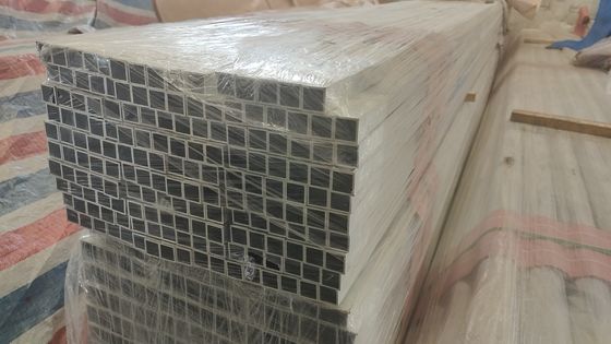 42.4mm 40mm X 40mm স্টেইনলেস স্টীল পাইপ টিউব যথার্থ ASTM A312 TP304L 168.3X7.11X6000mm